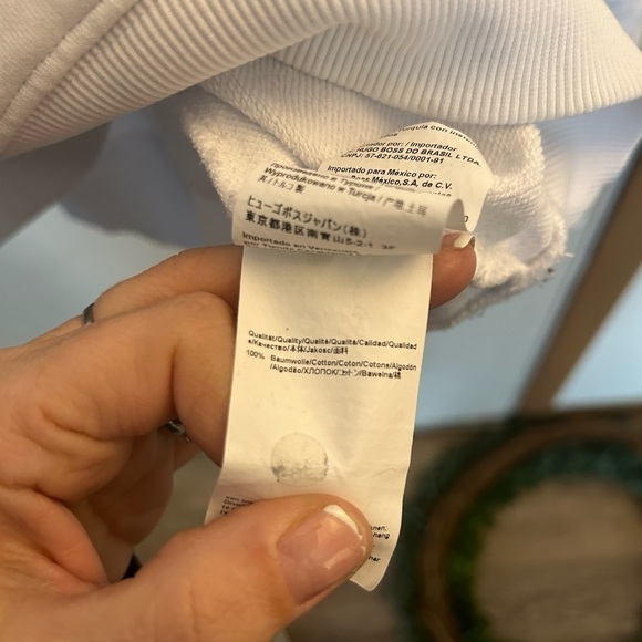 Hugo men's XL White crewneck sweater with black logos - Picture 10 of 12